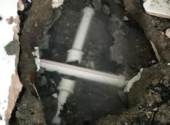 德城阳台漏水维修公司为您分享楼上楼下漏水怎么处理